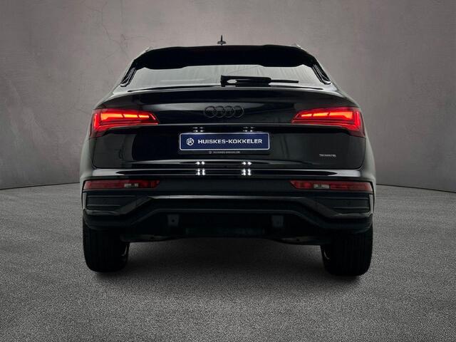 Audi Q5 Sportback 50 TFSI e 300PK quattro S edition | Trekhaak | Stoelverwarming voor + achter | Tour/City-Pack | Matrix | 20-Inch | Privacy-Glas | Ambient-Lightning |