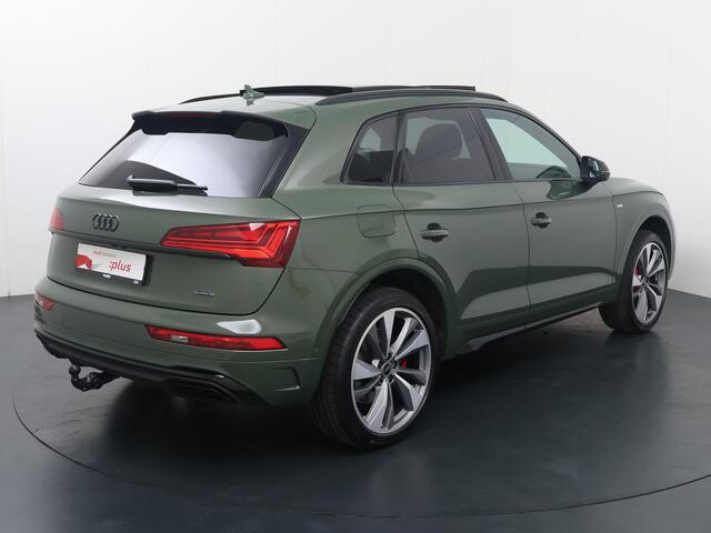 Audi Q5 55 TFSI e S edition Competition | 367 PK | SoH 97% | Trekhaak | Panoramadak | 360 graden camera | 21" LM velgen | S line |