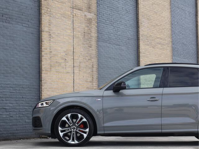 Audi Q5 55 TFSI e quattro Competition S-Line Pano | HUD | Luchtvering | Matrix | 360° | Massage