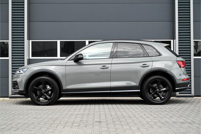 Audi Q5 2.0 TFSI QUATTRO / 3 X S-LINE / RS SEATS / CARBON / B&O / VIRTUAL COCKPIT / SFEERVERLICHTING / QUANTUM GREY