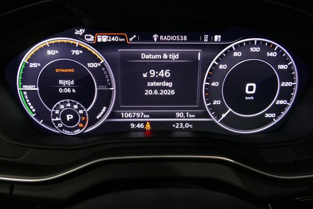 Audi Q5 55 TFSI e S edition / S Line / SQ5 Diffuser / Maxton Design Bodykit V.2 / Luchtvering / Panoramadak / Elektr. verstelbare voorstoelen (links met memory) / Matrix LED / Stoelverwarming / Apple Carplay - Android Auto / 21'' LMV / Dodehoekdetectie / Achterui