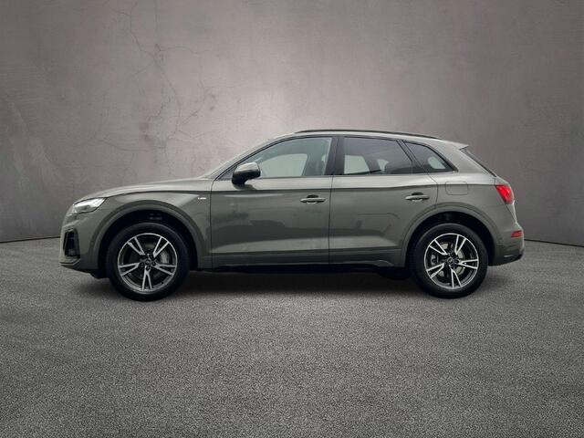 Audi Q5 50 TFSI e 300PK quattro S-edition | Matrix | Memory-Pack | Zwart-Optiek | Privacy-Glas | Tour/City-Pack | Top-View | Alcantara |