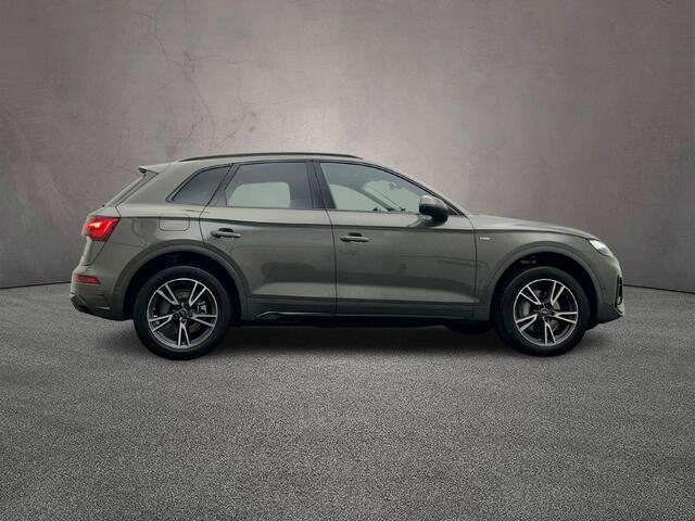 Audi Q5 50 TFSI e 300PK quattro S-edition | Matrix | Memory-Pack | Zwart-Optiek | Privacy-Glas | Tour/City-Pack | Top-View | Alcantara |