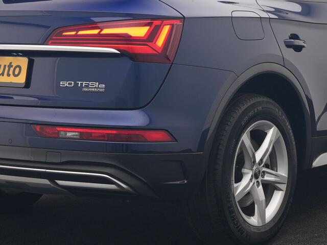 Audi Q5 50 TFSI e quattro Advanced edition PHEV 300pk Dealer O.H | Adaptive Cruise | Camera | BLIS | Apple Carplay | Alcantara Sportstoelen Verwarmd | Sfeerverlichting | Navigatie | Virtual | DAB | 18" L.M | Plug In Hybrid |