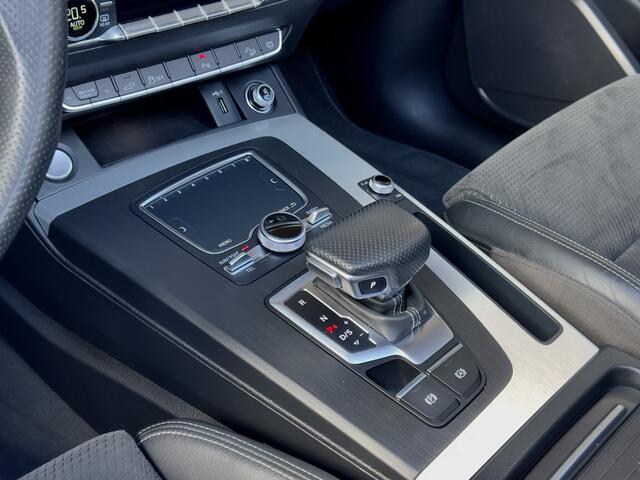 Audi Q5 55 TFSI e ZOMERACTIE! BETAAL NU 50% 14950 DE REST IN 2JR RENTEVRIJ