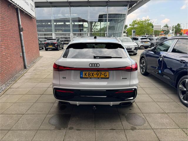 Audi Q5 Sportback 2.0 TFSI e-hybrid quattro S edition Competition Luchtvering