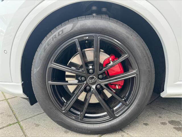 Audi Q5 Sportback 2.0 TFSI e-hybrid quattro S edition Competition Luchtvering