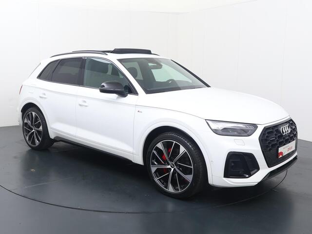Audi Q5 55 TFSI e S edition | 367 PK | SoH 89% | Trekhaak wegklapbaar | Panoramadak | Luchtvering | Adaptive cruise control | Matrix LED koplampen |
