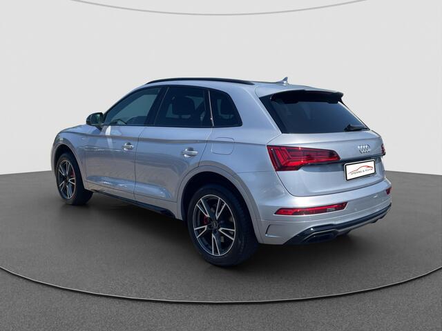 Audi Q5 50 TFSI e S edition | Pano | Adaptive | Stoelverw | Camera