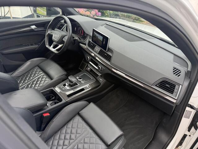 Audi Q5 3.0 TFSI SQ5 quattro Pro Line Plus | ABT | Carbon | Bang & Olufsen | Panoramdak | Stoelverwarming | Head-Up Display | 360 Camera | Dodehoekdetectie | Keyless | RS Stoelen | Massage | Memory Seat | Elektrische Stoelen | Adaptiv