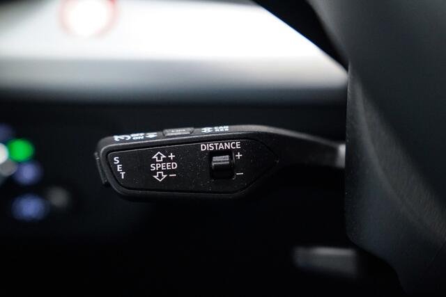 Audi Q5 50 TFSI e S-Line|Camera|Zwart opt|20 inch|Acc|Matrix led