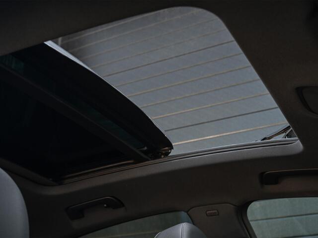 Audi Q5 Sportback 50 TFSI e Advanced edition | Panoramadak | Camera | Ambiance Interieur | Matrix-Led | Stoelverwarming | Trekhaak |