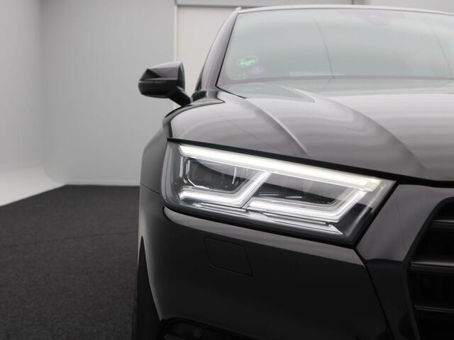 Audi Q5 55 TFSi e 367 Pk S Line Competition | Stoelverwarming | Adaptive Cruise | Bang & Olufsen | Trekhaak | Parkeersensoren | Climatronic | 21 Inch | 124.381 Km !!