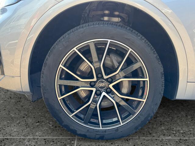 Audi Q5 Sportback 50 299pk TFSI e S edition Competition Achteruitrijcamera | Sportstoelen voorin | Parkeerhulp plus