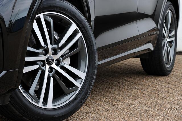 Audi Q5 Sportback 55 TFSI e S edition Competition 368pk S Tronic | SOH 99,6% |
