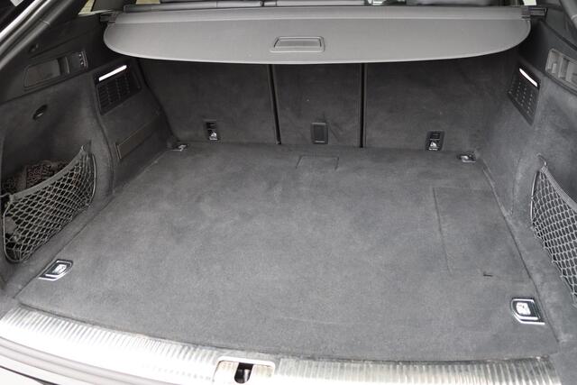 Audi Q5 Sportback 55 TFSI e S edition Competition 368pk S Tronic | SOH 99,6% |