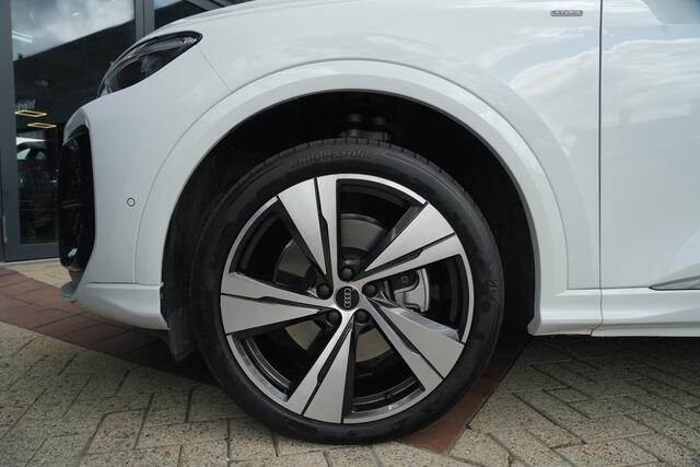 Audi Q5 Sportback 2.0 TFSI e-hybrid quattro S edition 299pk Panoramadak/Stoelverwarming/360camera