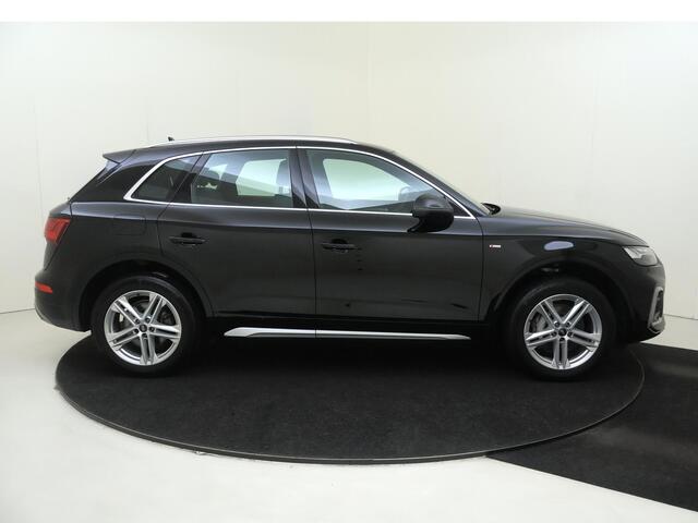 Audi Q5 50 TFSI e S edition | SoH 94% | Keyless | Navigatie Plus | LED matrix verlichting | Adaptieve cruise control | 3-zone airco | Stoelverwarming | Achteruitrijcamera |