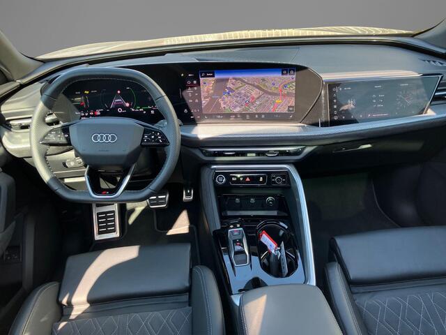 Audi Q5 2.0TFSIe-hybrid 220kW/299PK S Line quattro · Panoramadak · 360°Camera + Parkeersensoren · Apple/Android Car Play · Garantie t/m 25-09-2029 of 80000km.