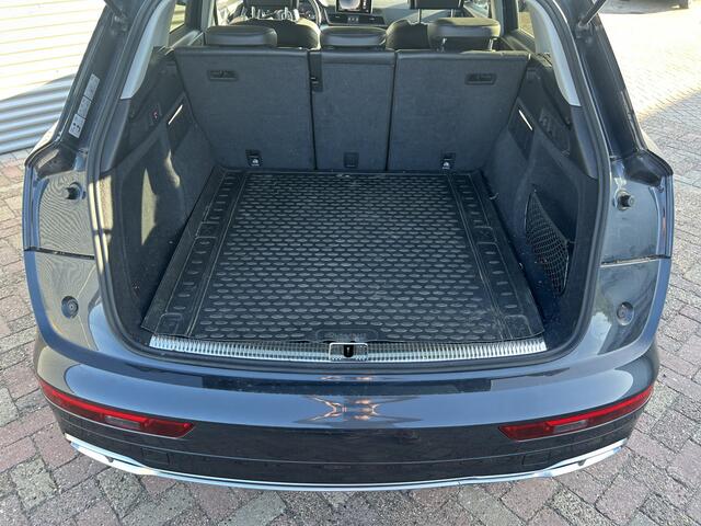 Audi Q5 55 TFSI e quattro Competition S-Line | Nieuw Binnen! | Stoelverwarming | Clima |