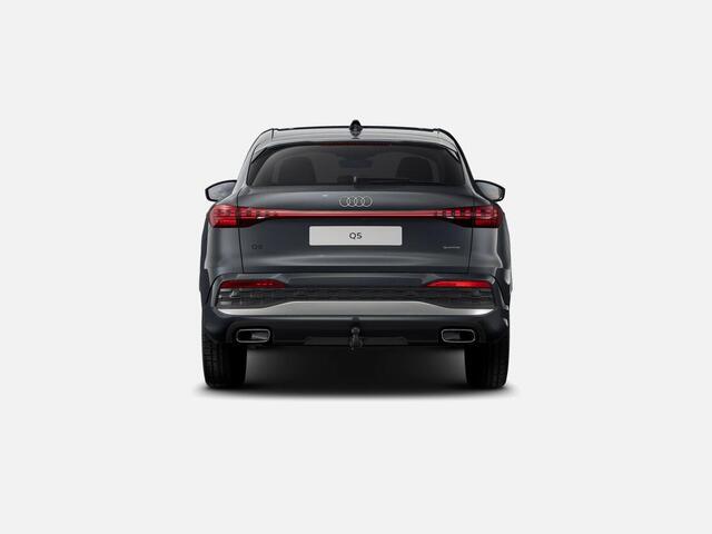 Audi Q5 Sportback 2.0 TFSI e-hybrid quattro Advanced edition 299 PK · Techniekpakket plus · Panorama-glasdak · Trekhaak, elektr. wegklapbaar