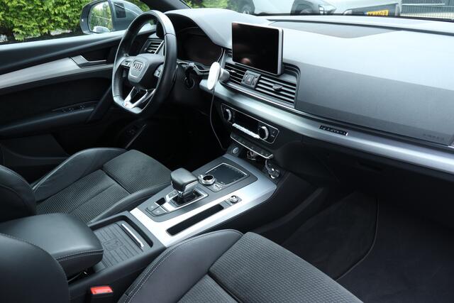 Audi Q5 55 TFSI e quattro Competition / Luchtvering / Pano dak / Trekhaak / Enz., enz.