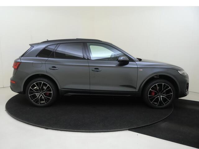 Audi Q5 55 TFSI e S edition Competition | SoH 90% | Panoramadak | Lederen bekleding | Memory bestuurdersstoel | Keyless | LED matrix verlichting | Virtual cockpit Plus | Navigatie |