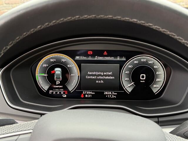 Audi Q5 55 TFSI E S-Line Panodak 21 Inch Keyless