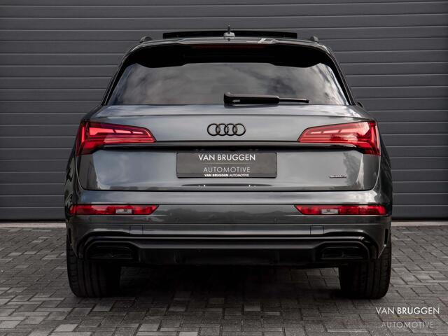 Audi Q5 55 TFSI e S-Line Pano RS-Stoelen Luchtv Trekh B&O BTW Memory