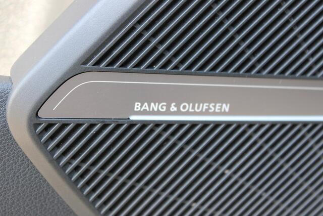 Audi Q5 Sportback 55 TFSI e S edition SOh 92,9% S-LINE LEER NAVI HUD TREKHAAK 90000KM!!!