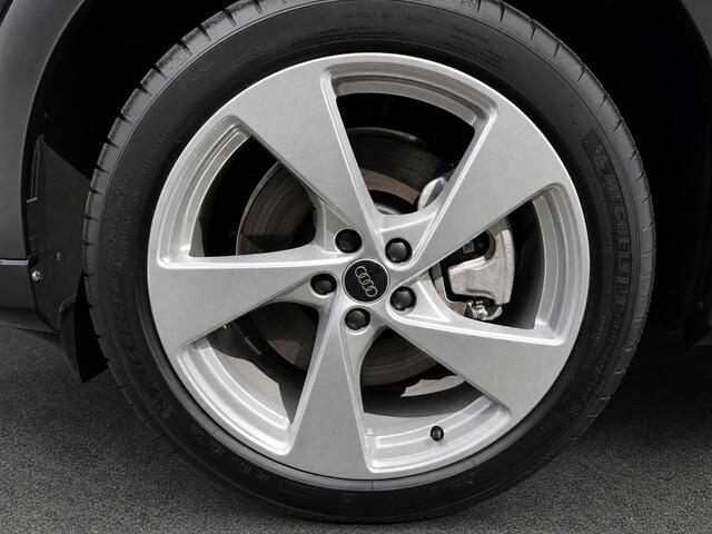 Audi Q5 2.0TFSIe-hybrid 220kW/299PK quattro S Line · Panoramadak · Trekhaak · 360°Camera + Parkeersensoren · Leder · Garantie t/m 17-05-2030 of 120000km.