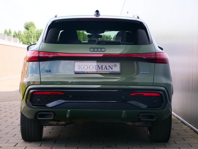 Audi Q5 2.0 TFSI e-hybrid quattro S edition 299Pk Automaat / NIEUW MODEL Stoelverwarming / Pano-dak / Adaptive Cruise / Camera's