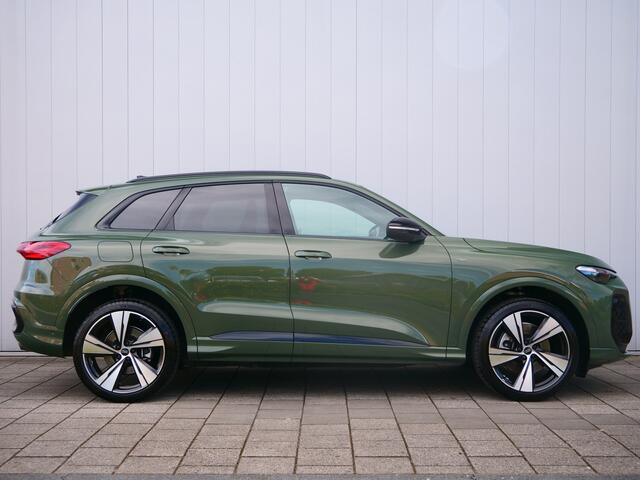 Audi Q5 2.0 TFSI e-hybrid quattro S edition 299Pk Automaat / NIEUW MODEL Stoelverwarming / Pano-dak / Adaptive Cruise / Camera's