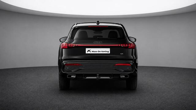 Audi Q5 2.0 TFSI e-hybrid quattro S edition 299 PK · Glazen panoramadak · MMI experience plus met B&O premium · MMI bijrijdersdisplay