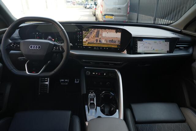 Audi Q5 Sportback 2.0 TFSI e-hybrid quattro S edition Sportback | 299PK | Pano | 360° | 21" | Keyless | S Line | Tech Plus Audi Q5 Sportback S edition 299 PK Plug-in Hybrid met 2.0 viercilinder, panoramadak, 360° camera, 21-inch lichtmetalen velgen, Keyless Entry, adaptieve LED-koplampen, adaptieve cruise control