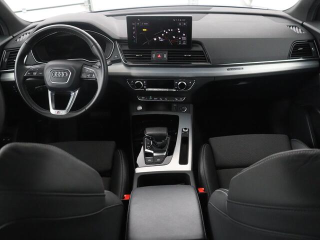 Audi Q5 50 TFSI e S edition | SOH 83,1% | Half leder | Stoelverwarming | Drive select | Adaptive cruise | Navigatie | Carplay | 360 camera | Park assist | Climate control | Elektrische achterklep