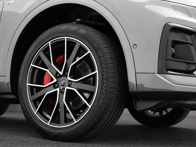 Audi Q5 Sportback 55 TFSIe 367pk S-tronic S edition · Panoramadak · 360 Camera · Elek. Achterklep · Apple/Android Car Play · Navigatie · 20'' Inch ·