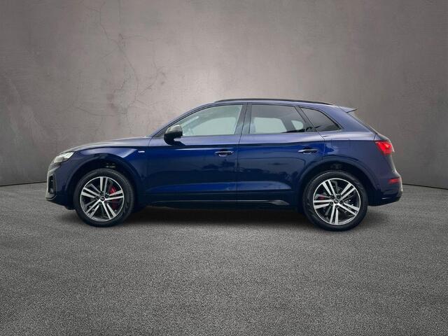 Audi Q5 55 TFSI e 367PK Quattro S edition | Panoramadak | Trekhaak | Alcantara | Elekt.voorstoelen | Ambient-Light | Privacy-Glas | City/Tour-Pack | Matrix |