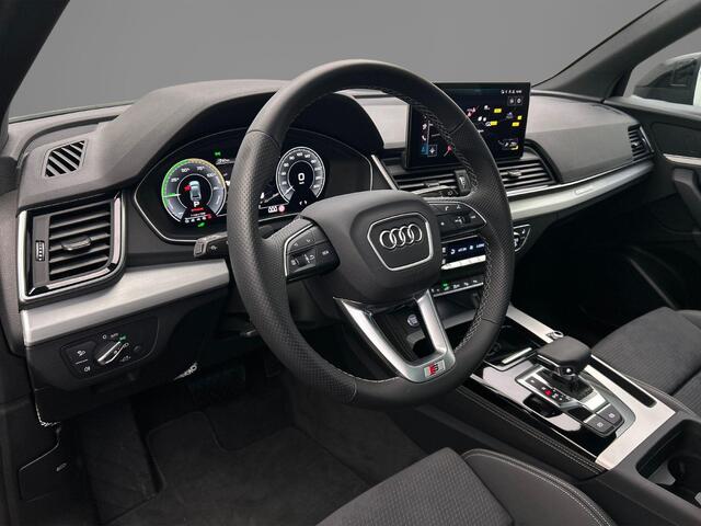 Audi Q5 55 TFSI e 367PK Quattro S edition | Panoramadak | Trekhaak | Alcantara | Elekt.voorstoelen | Ambient-Light | Privacy-Glas | City/Tour-Pack | Matrix |
