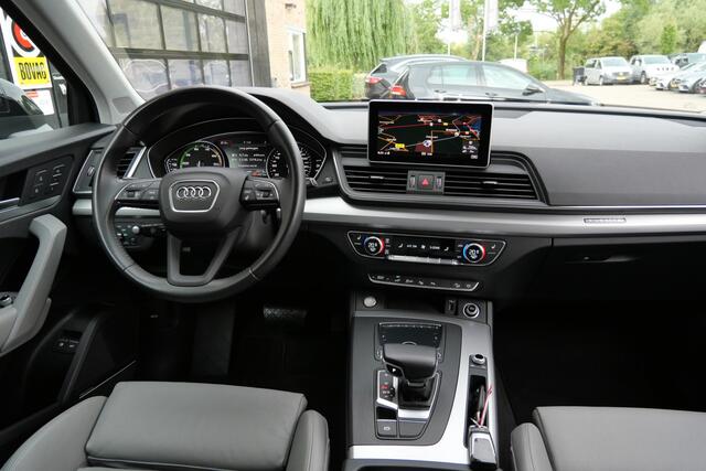 Audi Q5 55 TFSI e Quattro Competition | Head-Up | B&O | 360º | Trekhaak | 21'' | Keyless | Adap.Cruise