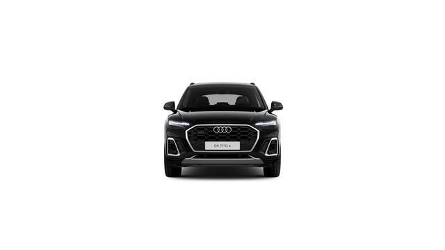Audi Q5 55 TFSI e S edition Competition | 367 PK | Trekhaak | Panoramadak | Matrix LED koplampen | Head-up display | Stoelverwarming | S line |