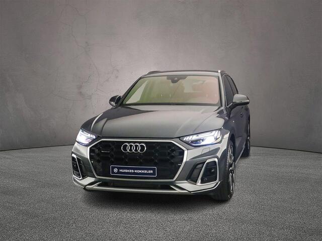 Audi Q5 55 TFSI e S edition | Luchtvering | 360 camera | Leder | Trekhaak | Head-Up | Ambient Lichtpakket