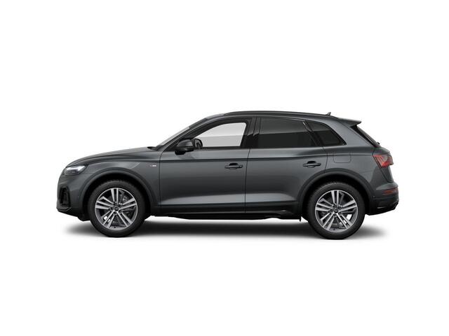 Audi Q5 50 TFSI e S edition 299PK | Panorama dak | S-line in & exterieur | Zwart optiek | Clima |