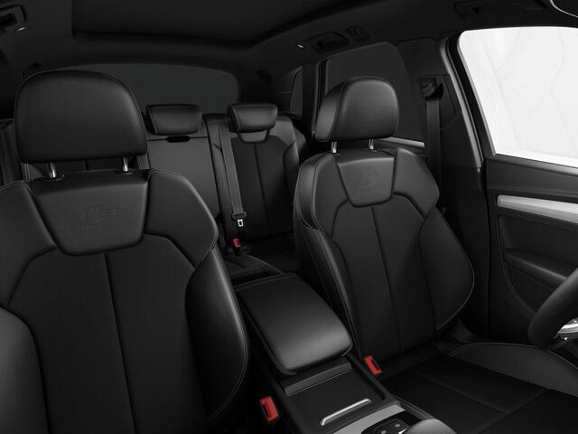 Audi Q5 50 TFSI e S edition 299PK | Panorama dak | S-line in & exterieur | Zwart optiek | Clima |