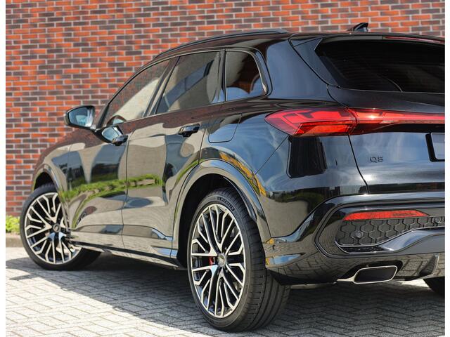 Audi Q5 e-hybrid quattro Competition | Tech Pro - Direct beschikbaar - Vol!