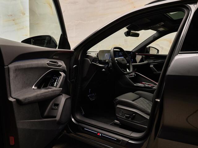 Audi Q5 Sportback E-Hybrid Quattro S Edition Competition , Tech Pro, pano, B&O, tr.haak, 21", luchtv., matrix-LED, OLED, memory, keyless, HUD, ACC, privacy