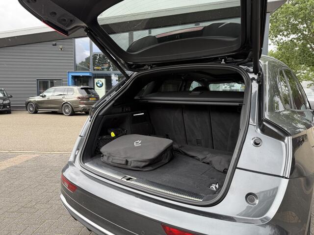 Audi Q5 55 TFSI e S edition S-LINE BINNEN + BUITEN |LUCHTVERING| ELEKTRISCHE TREKHAAK| 360 CAMERA| PANO| DODE HOEK SENSOR| ELEK. STOELEN | MATRIX| RECENT NOG ONDERHOUD GEHAD|