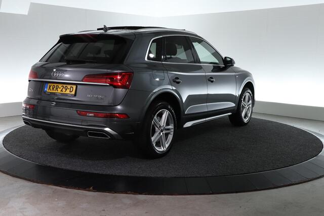 Audi Q5 50 TFSI e S edition | SCHUIF-KANTEL |