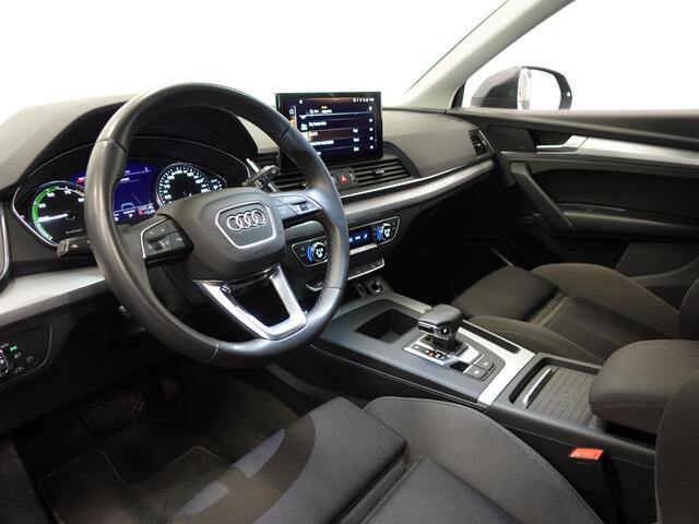 Audi Q5 50 TFSIe PHEV Pro Line Navigatie Apple Carplay/Android Auto Adaptive Cruise Control Parkeersensoren Camera Elektrische achterklep LED Stoelverwarming