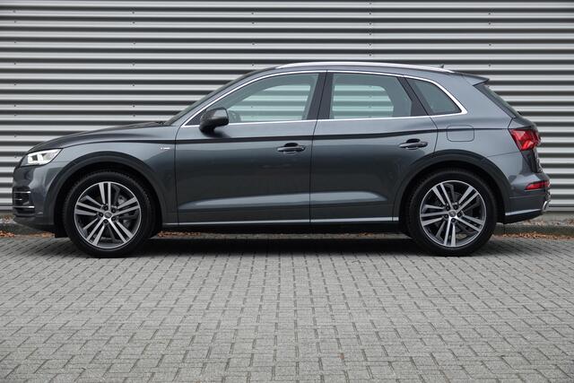 Audi Q5 55 TFSI e quattro Competition S-Line | B&O | Trekhaak | Leder | HUD | Luchtvering | ACC |